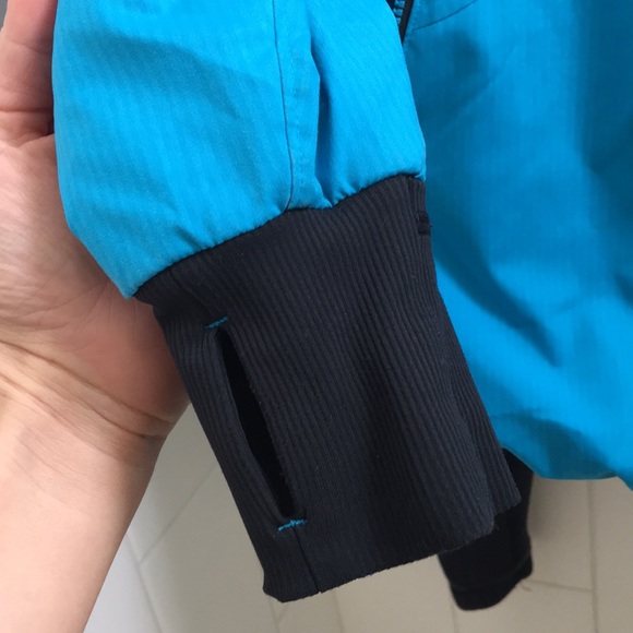 Lululemon jacket - Picture 6 of 7